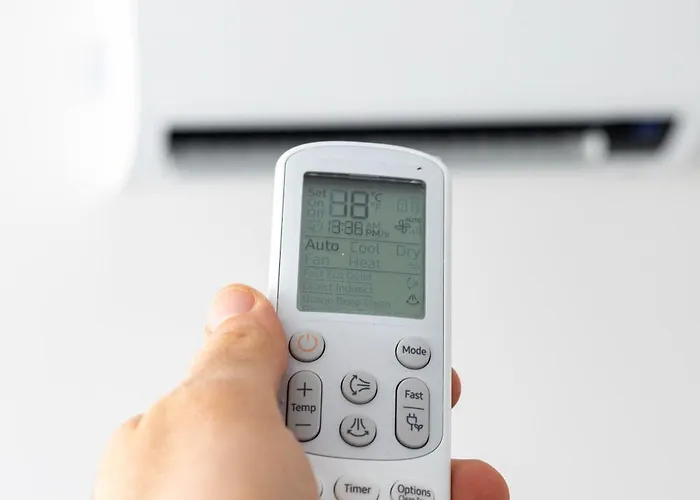 W/balcony @manosventove, By Cohost *