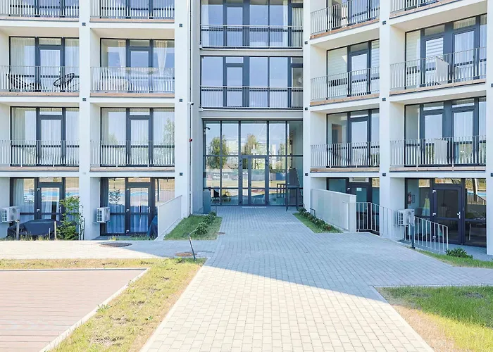 Апартаменти W/balcony @manosventove, By Cohost *