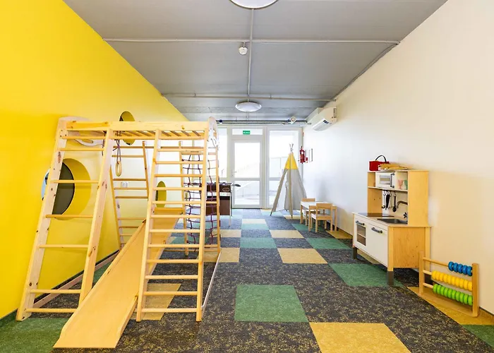 W/balcony @manosventove, By Cohost Апартаменти