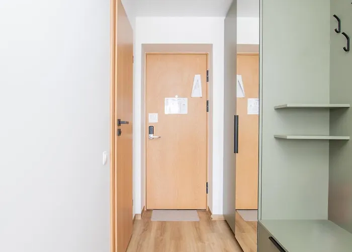 Апартаменти W/balcony @manosventove, By Cohost *